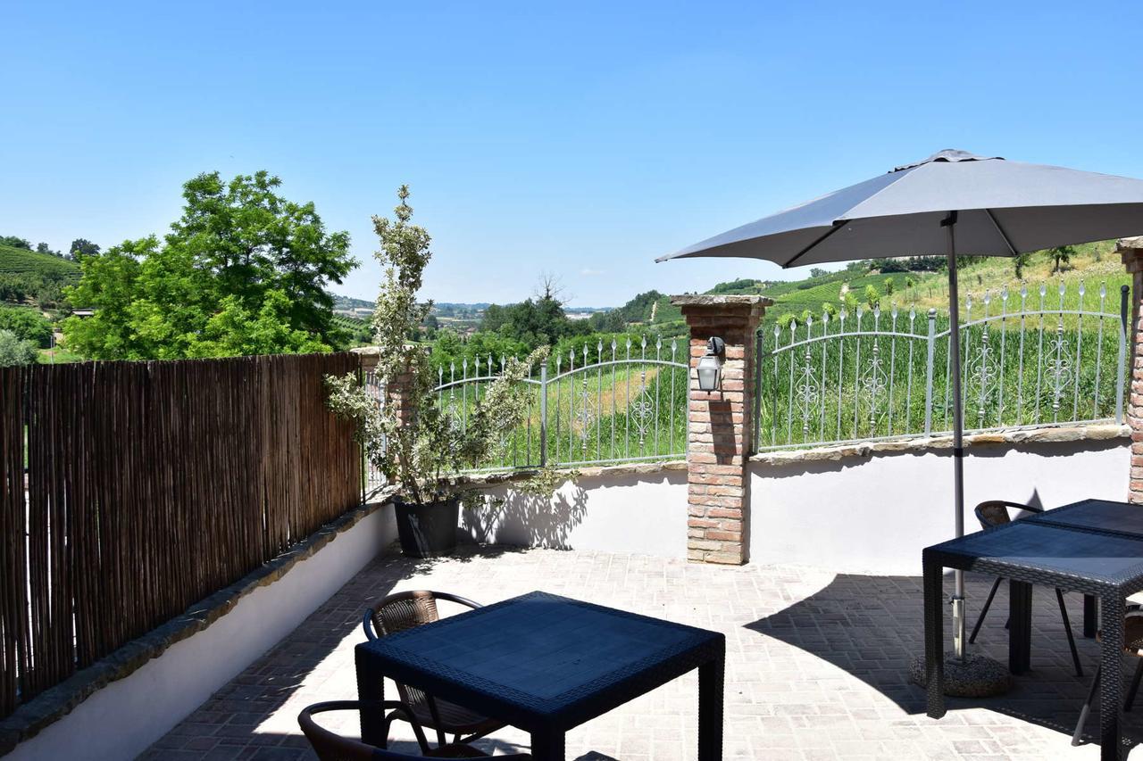 B&B La Dolce Vita Priocca Екстериор снимка