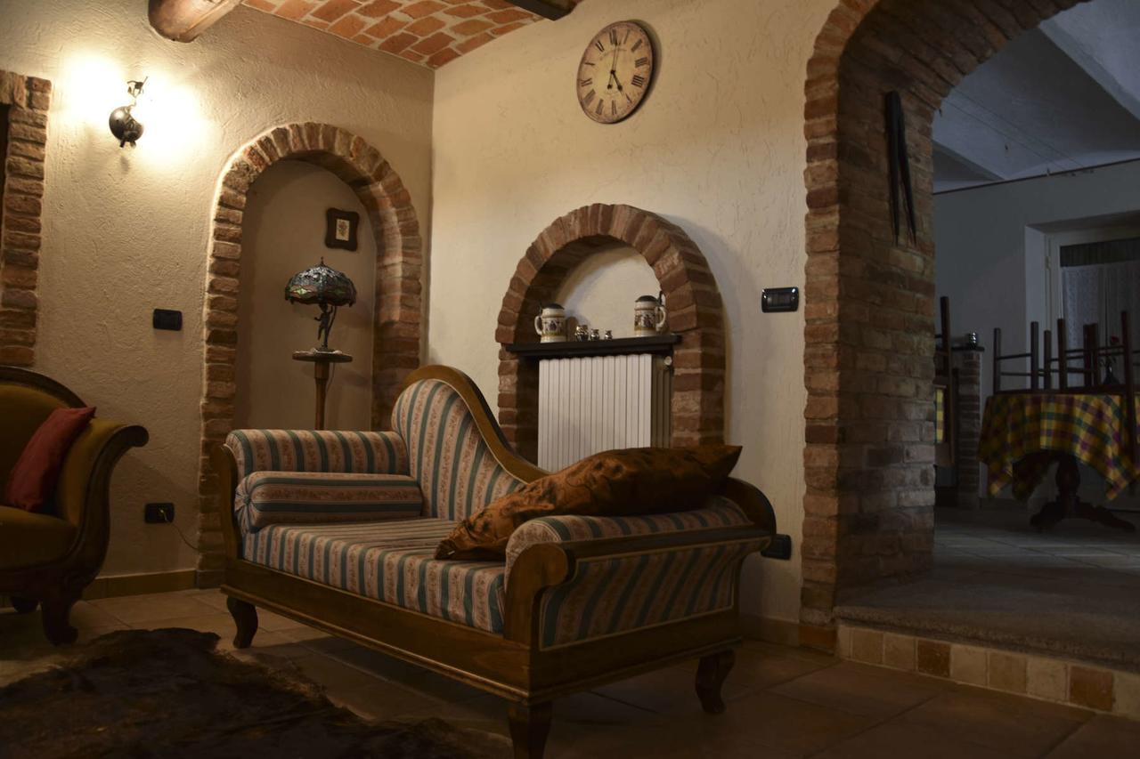 B&B La Dolce Vita Priocca Екстериор снимка