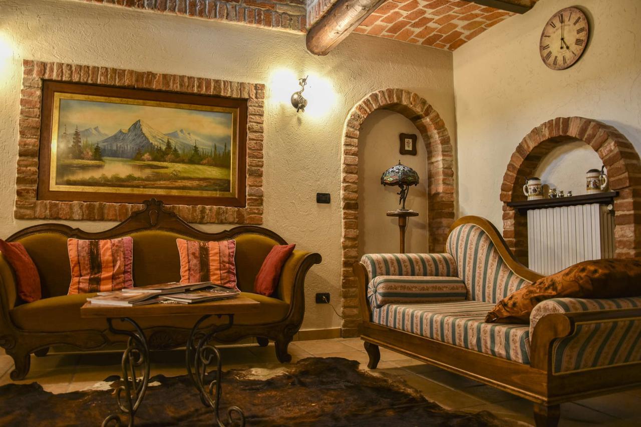 B&B La Dolce Vita Priocca Екстериор снимка